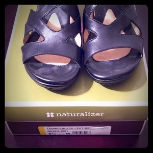 Tanner By Naturalizer